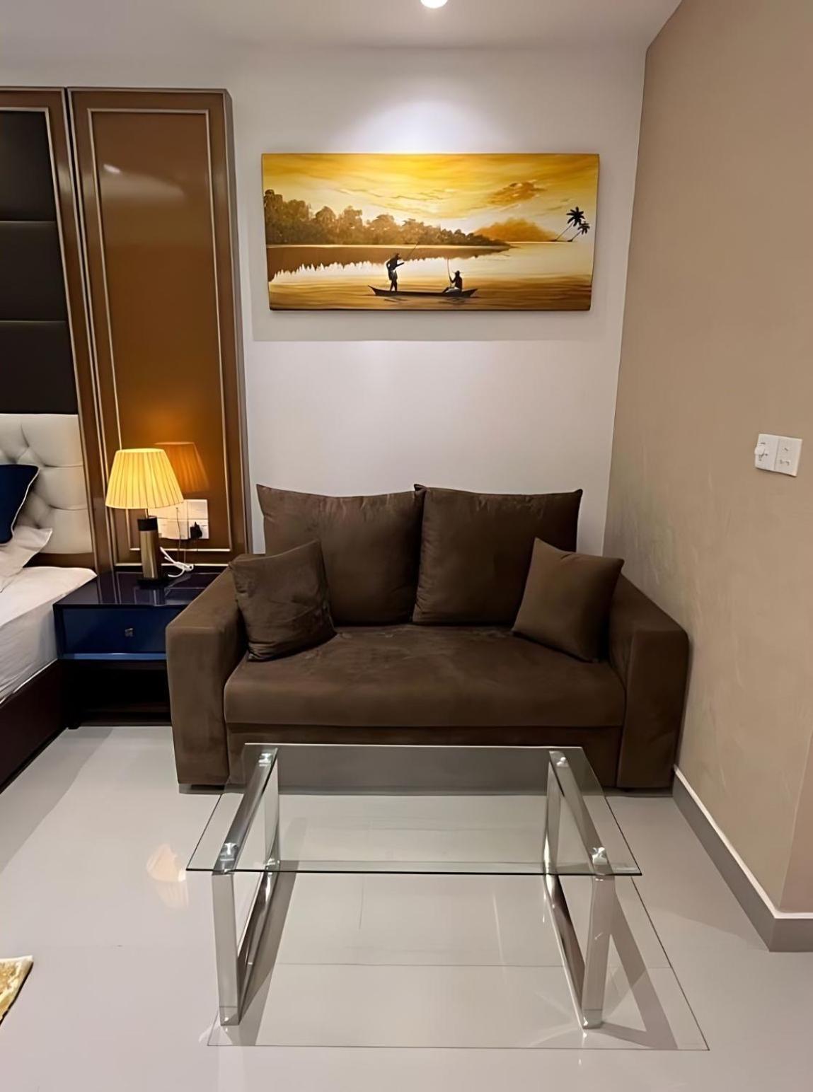 Negombo Ocean Breeze - Bliss On The Beach Luxury Apartments By Serendib Vacation Bagian luar foto