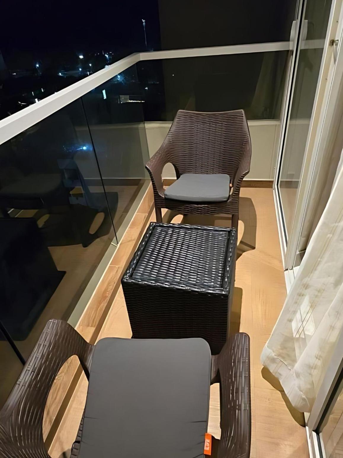 Negombo Ocean Breeze - Bliss On The Beach Luxury Apartments By Serendib Vacation Bagian luar foto