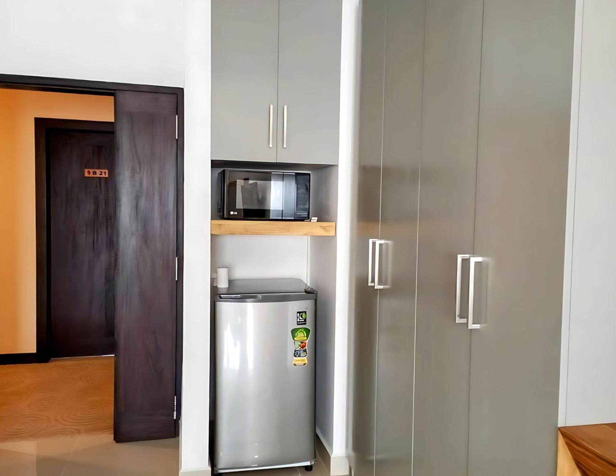 Negombo Ocean Breeze - Bliss On The Beach Luxury Apartments By Serendib Vacation Bagian luar foto