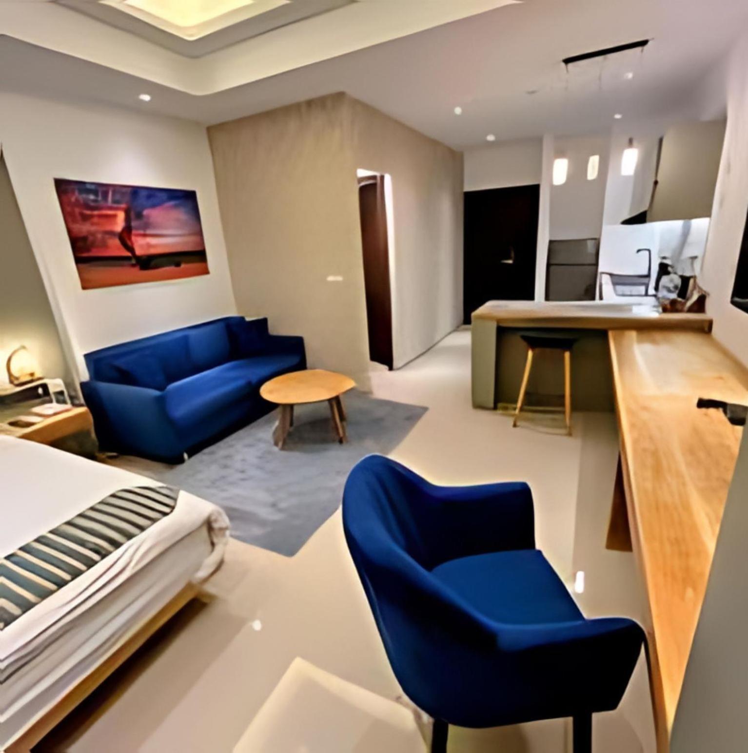 Negombo Ocean Breeze - Bliss On The Beach Luxury Apartments By Serendib Vacation Bagian luar foto