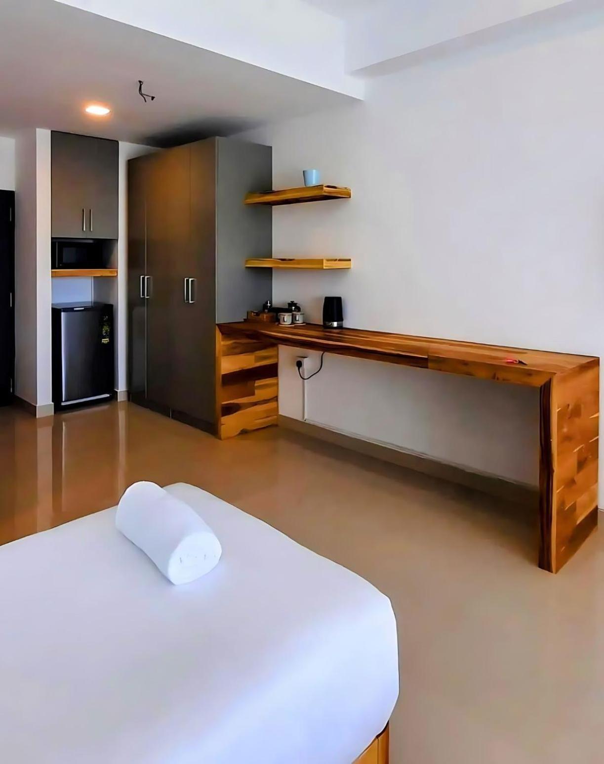 Negombo Ocean Breeze - Bliss On The Beach Luxury Apartments By Serendib Vacation Bagian luar foto