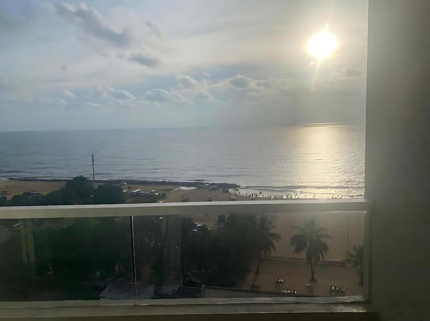 Negombo Ocean Breeze - Bliss On The Beach Luxury Apartments By Serendib Vacation Bagian luar foto