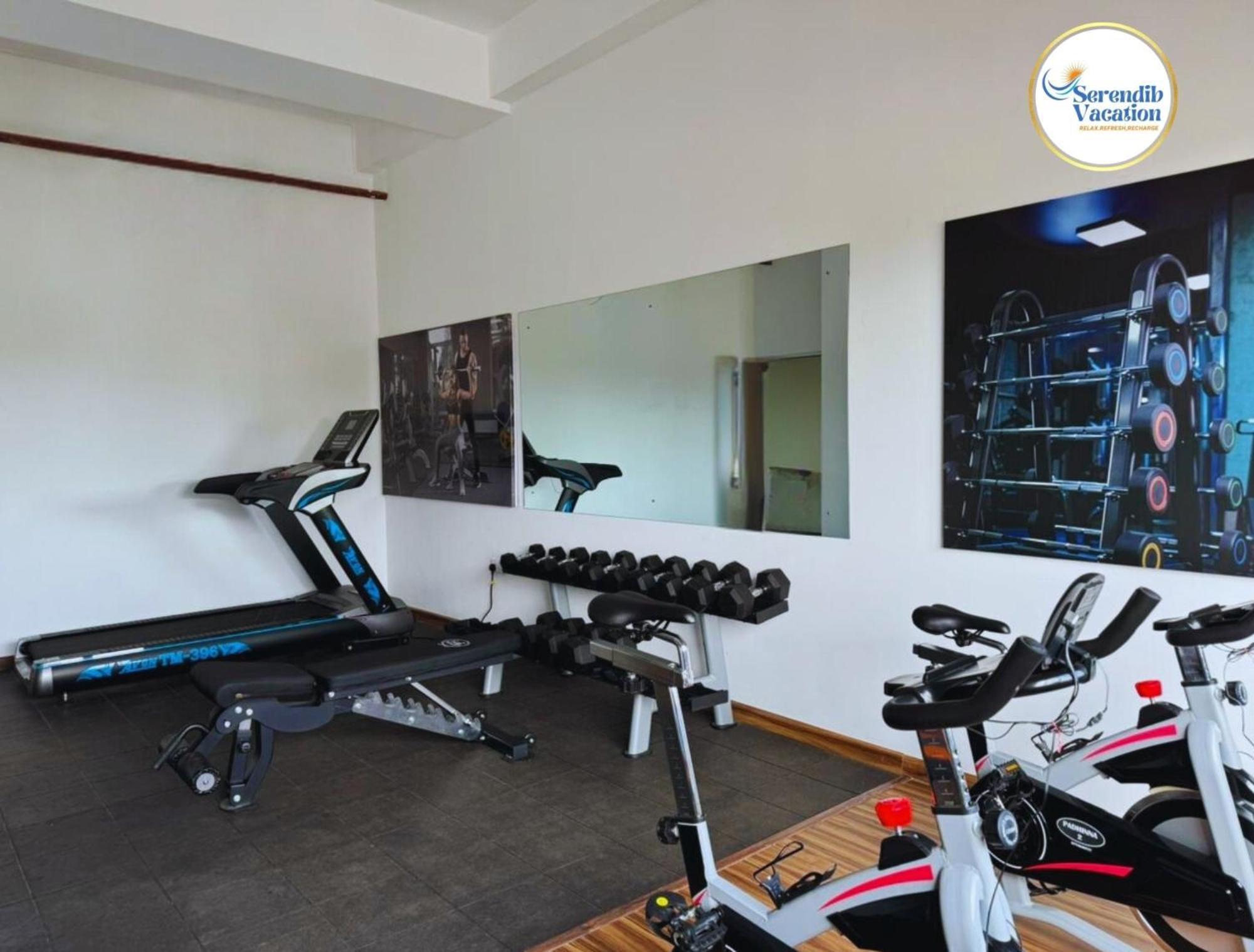 Negombo Ocean Breeze - Bliss On The Beach Luxury Apartments By Serendib Vacation Bagian luar foto