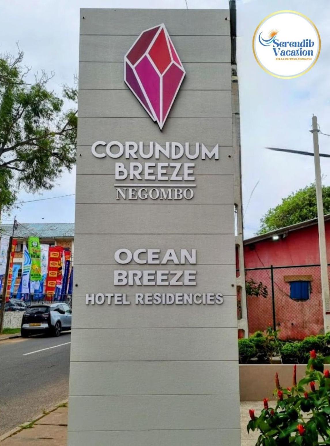 Negombo Ocean Breeze - Bliss On The Beach Luxury Apartments By Serendib Vacation Bagian luar foto