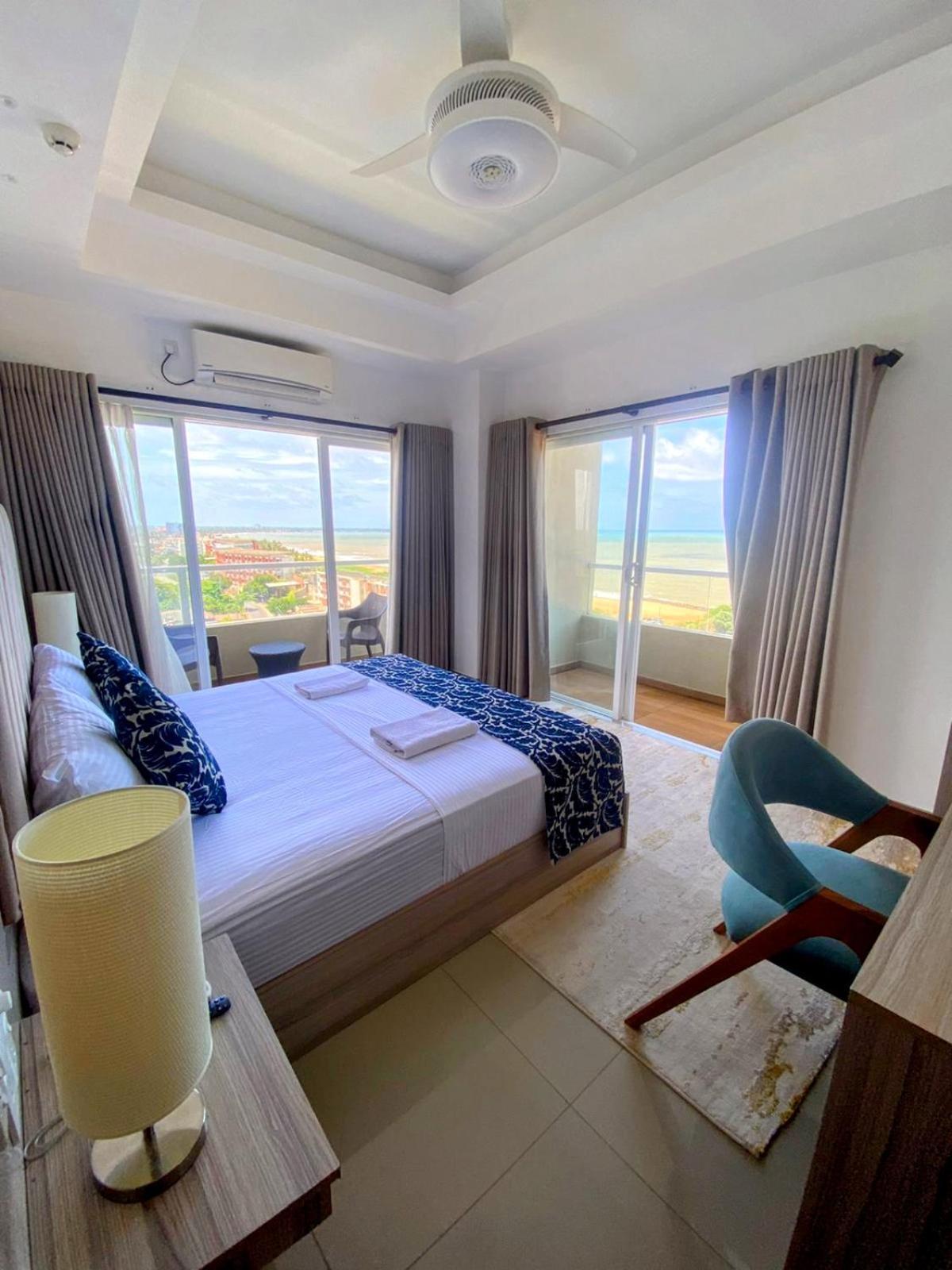 Negombo Ocean Breeze - Bliss On The Beach Luxury Apartments By Serendib Vacation Bagian luar foto