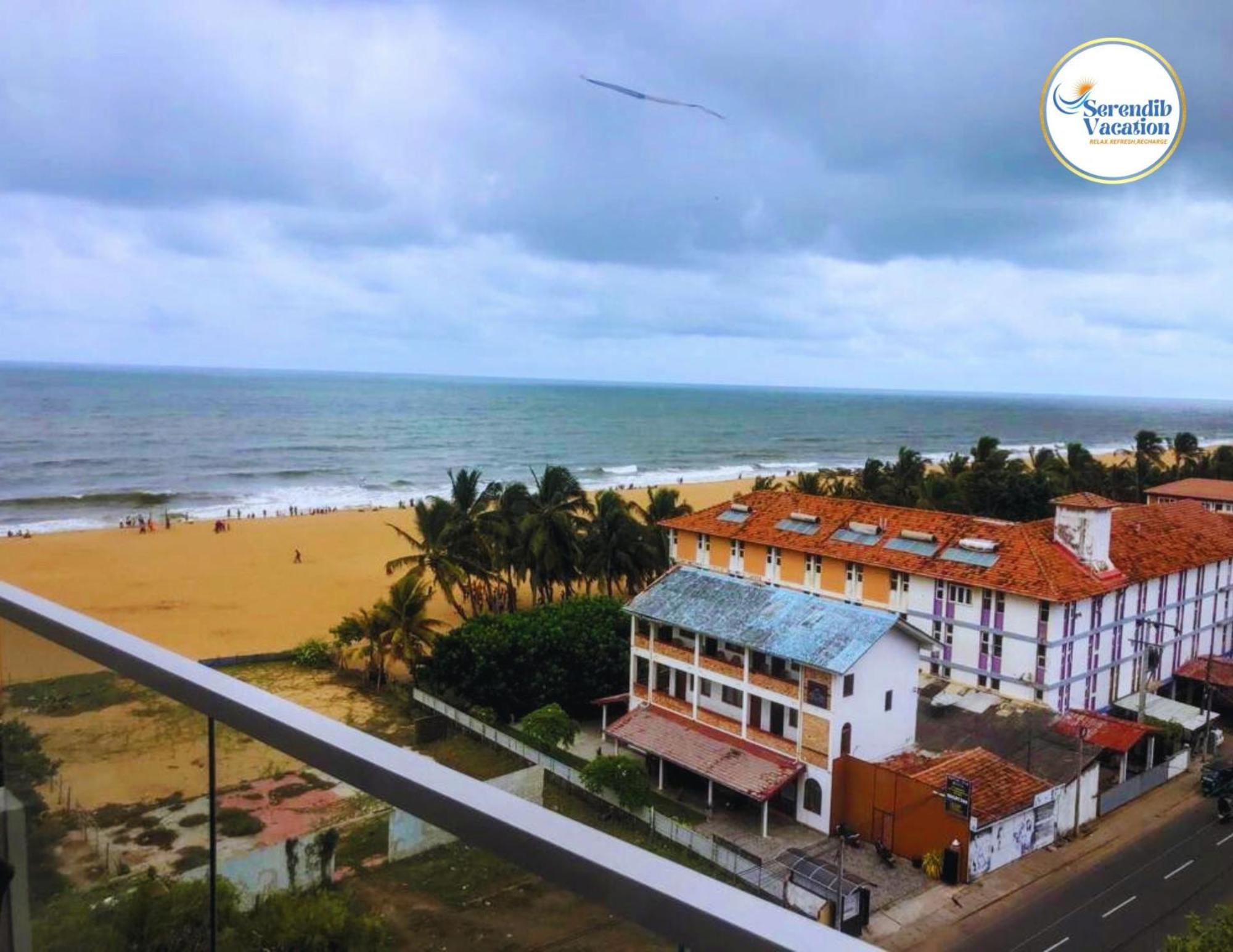 Negombo Ocean Breeze - Bliss On The Beach Luxury Apartments By Serendib Vacation Bagian luar foto